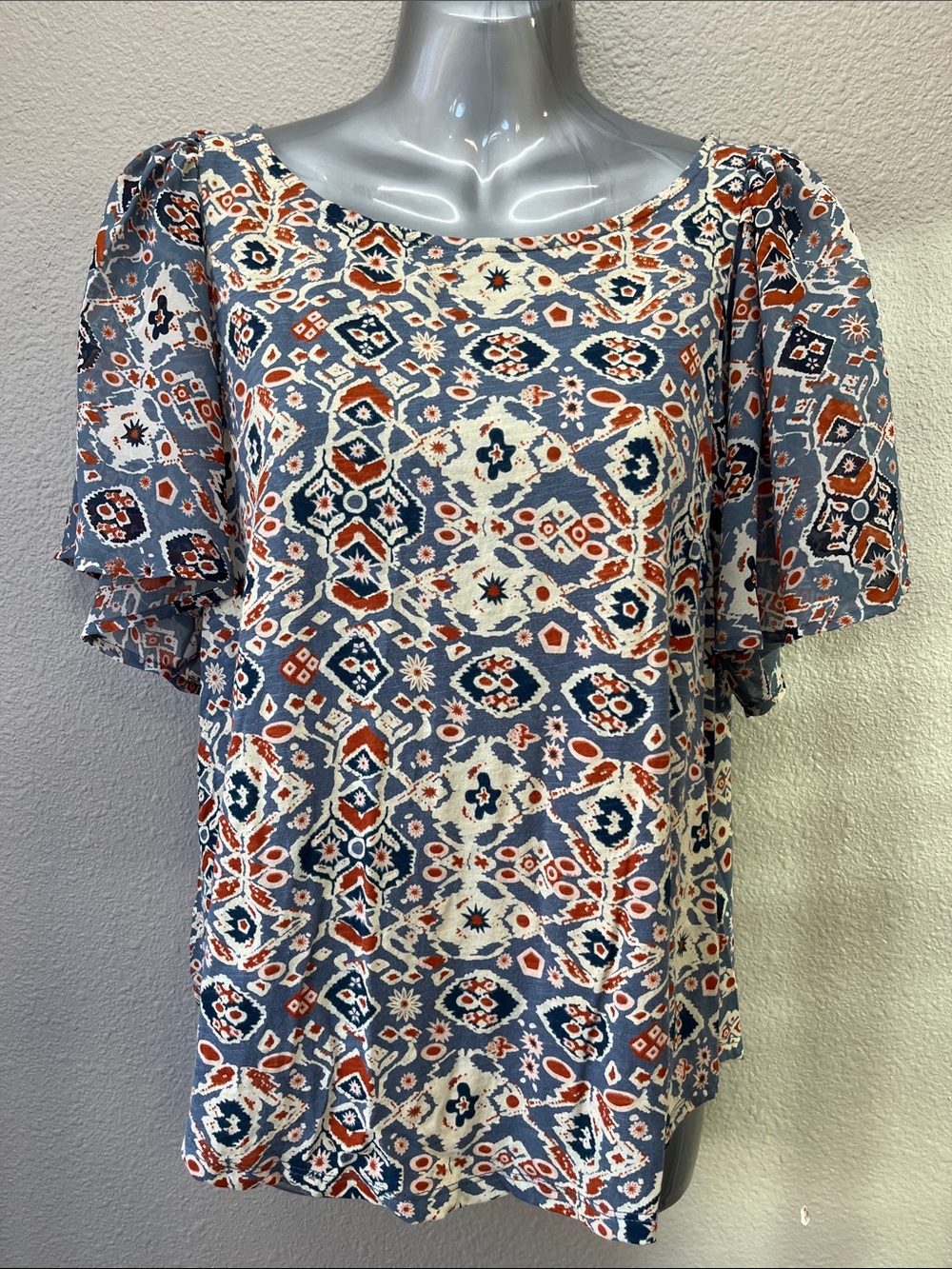 Lucky brand pullover top size Small